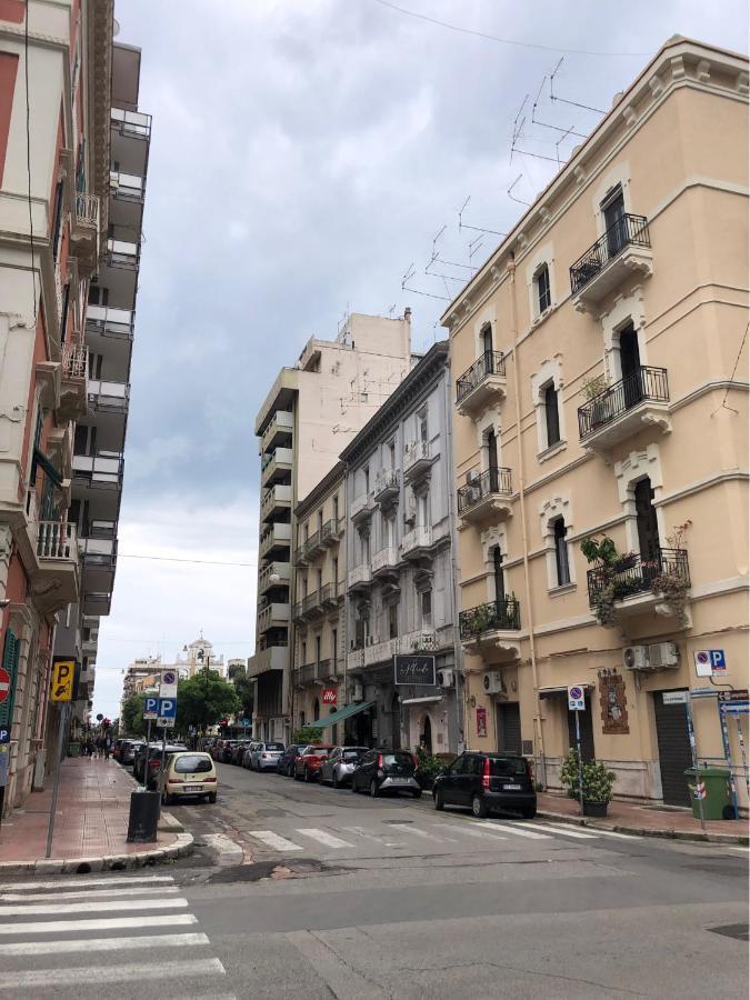 Downtown Lodge Museum Taranto Exterior foto